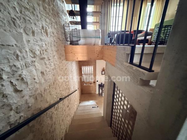 Charme & architecture – Maison de village en pierre au cœur du Bois-Plage-en-Ré