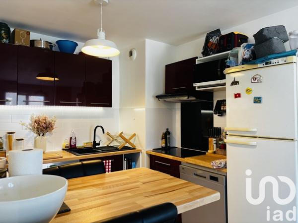 Appartement 2 pièces de 48 m² à Saint-Fargeau-Ponthierry (77310)