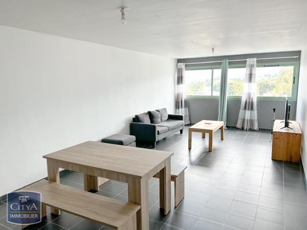 Appartement à louer 2 pièces 62.43m²