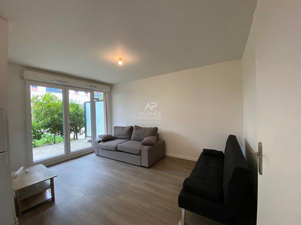 Appartement Pontoise 1 pièce(s) 36,48 m2 Loyer 870 €/mois charges comprises **  - Référence  MG11236