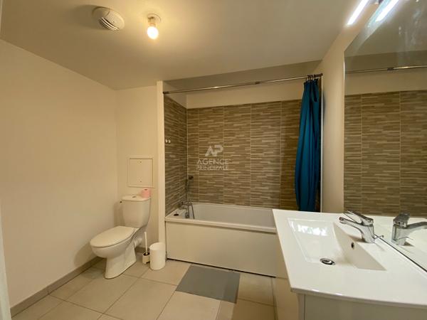 Appartement Pontoise 1 pièce(s) 36,48 m2 Loyer 870 €/mois charges comprises **  - Référence  MG11236