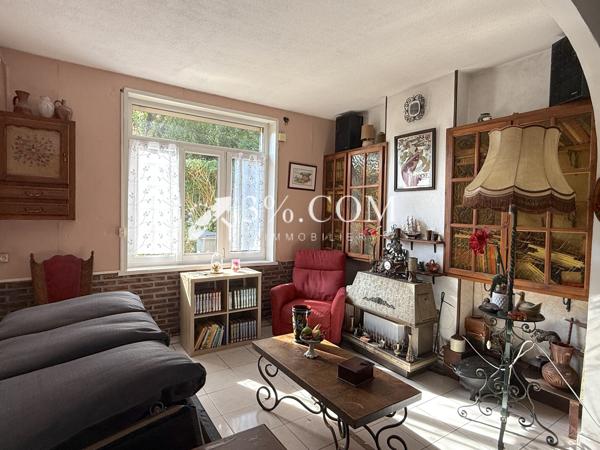 Maison
                                                                                                                                                                                                                                                                                                                        5 pièce(s)                                                                                                                                                                                                          3 chambre(s)                                                                                                                                                                                                          78  m²