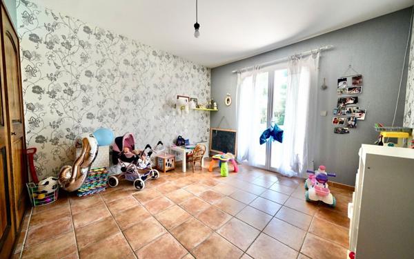 Maison à vendre    6 pièces •  Istres