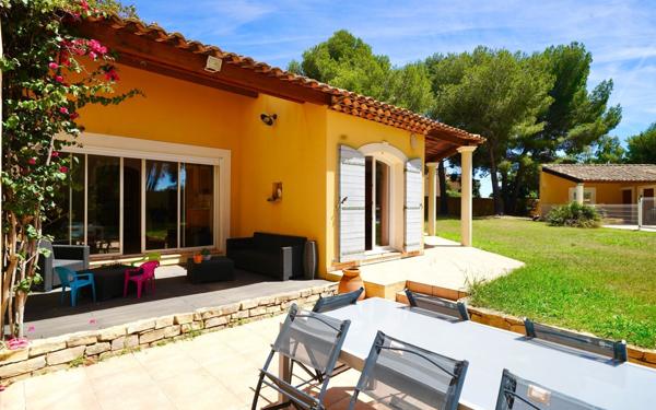 Maison à vendre    6 pièces •  Istres