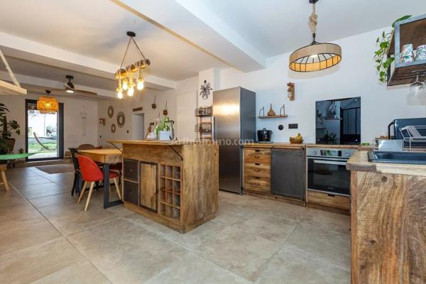 Vente Maison 5 pièces 127 m2 à Loyettes