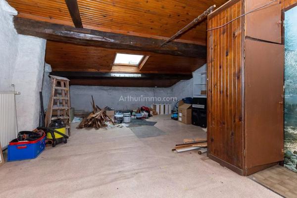 Vente Maison 5 pièces 127 m2 à Loyettes