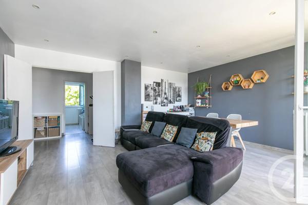Appartement F3 à vendre  3 pièces - 65,51 m 2   VILLIERS SUR MARNE  - 94