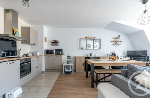 Appartement F3 à vendre  3 pièces - 65,51 m 2   VILLIERS SUR MARNE  - 94