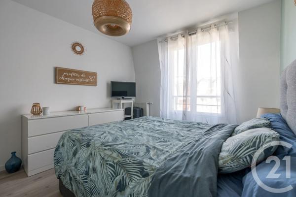 Appartement F3 à vendre  3 pièces - 65,51 m 2   VILLIERS SUR MARNE  - 94
