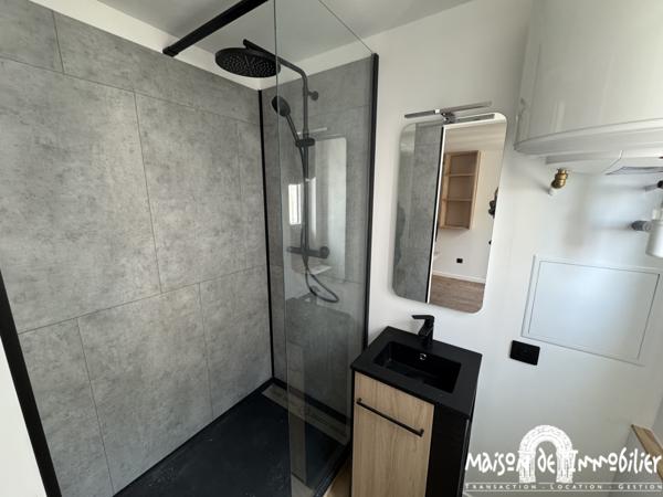 Location Studio rénové - 14m² - Hypercentre de COGNAC