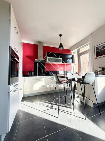 Maison 6 pièce(s) 4 chambre(s) 96 m²