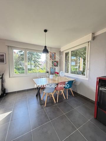 Maison 6 pièce(s) 4 chambre(s) 96 m²
