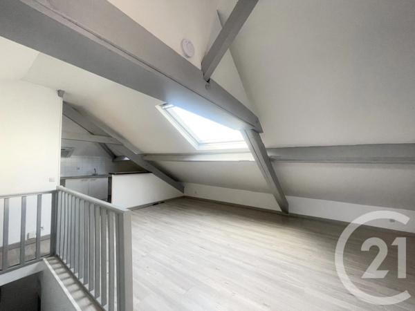 Appartement F3 à vendre  3 pièces - 36 m 2   VILLEMOMBLE  - 93