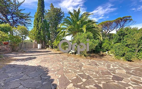 Maison à vendre    5 pièces • 140 m2 Les Issambres - Roquebrune-sur-Argens