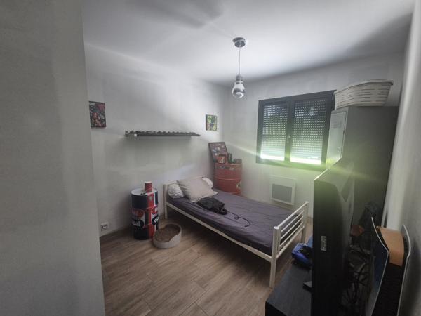 Gignac-la-Nerthe (13180) Villa individuelle 5 pièces de construction récente avec garage sur Laure