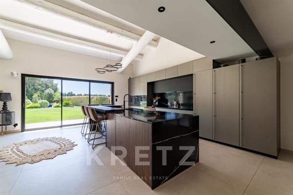 Villa contemporaine haut de gamme entre Avignon et St-Rémy-de-Provence