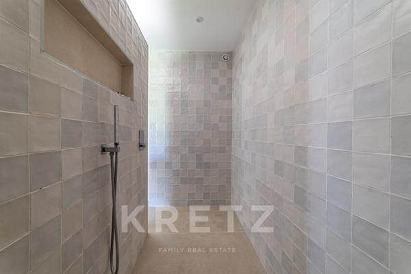 Villa contemporaine haut de gamme entre Avignon et St-Rémy-de-Provence