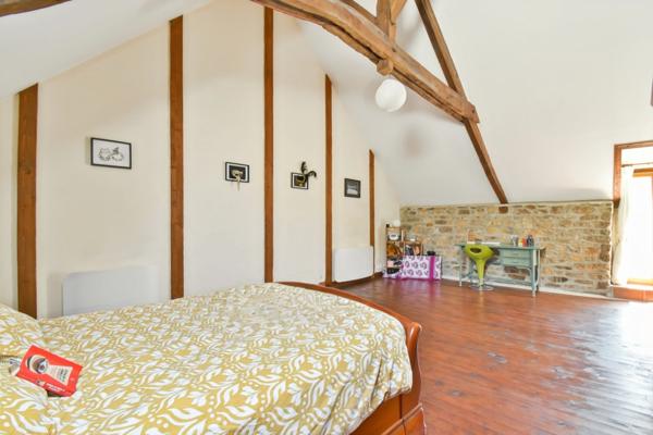 Propriété à vendre 8 pièces COMBOURG (35) en Bretagne