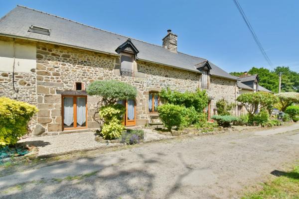 Propriété à vendre 8 pièces COMBOURG (35) en Bretagne