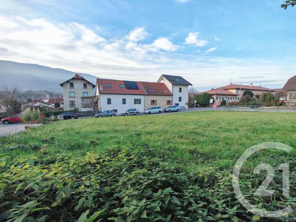 Terrain à vendre  674 m2 SEYSSEL - 74