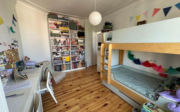 Appartement à vendre    3 pièces • 58,75 m2 Le Raincy