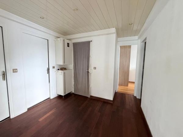 Villiers S/Orge - T3 refait à neuf - zéro nuisance