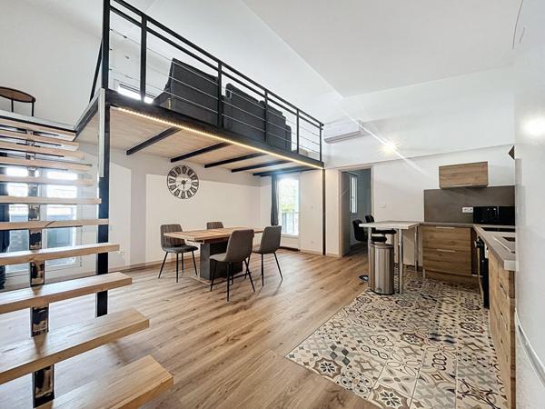 oup de coeur ? Superbe appartement rénové avec mezzanine, terrasse et parking