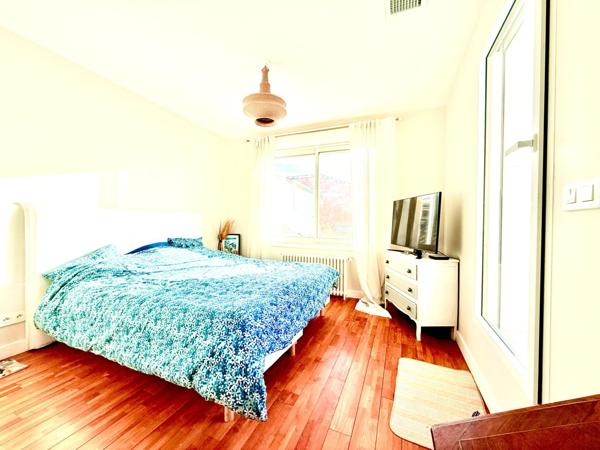 Saint Augustin, Maison 5 ch design193 m², piscine