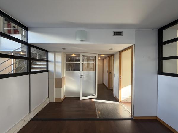 Local Commercial - 202 m²