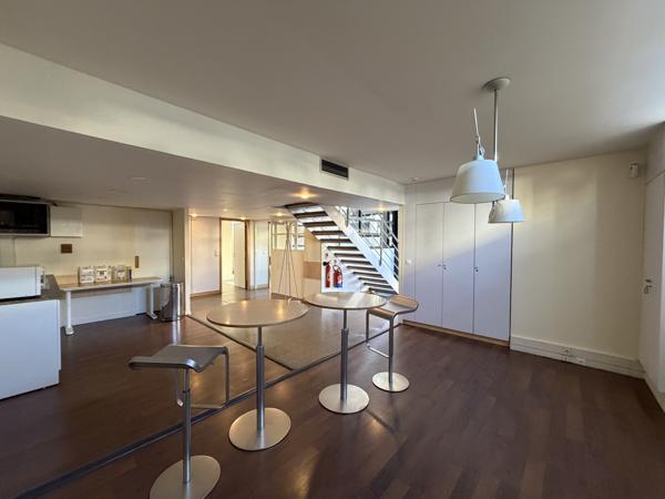 Local Commercial - 202 m²