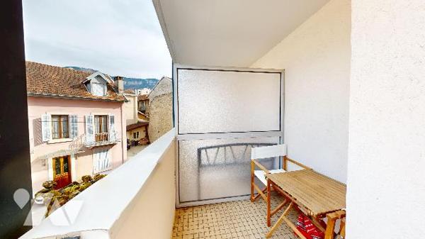 T2 50 m² avec 2 balcons – Calme – Ascenseur – Aix-les-Bains