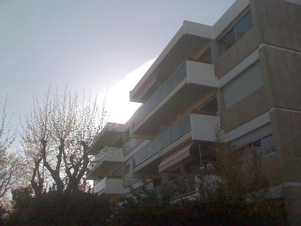 Grand T2 de 63 m² en rez de jardin avec place de parking, à Ste Anne