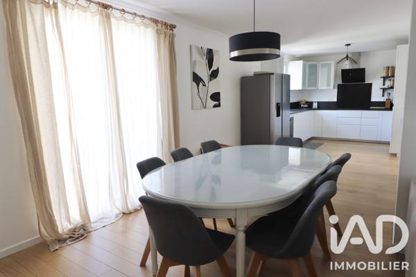 Maison à vendre 6 pièces 136 m² Viry-Châtillon