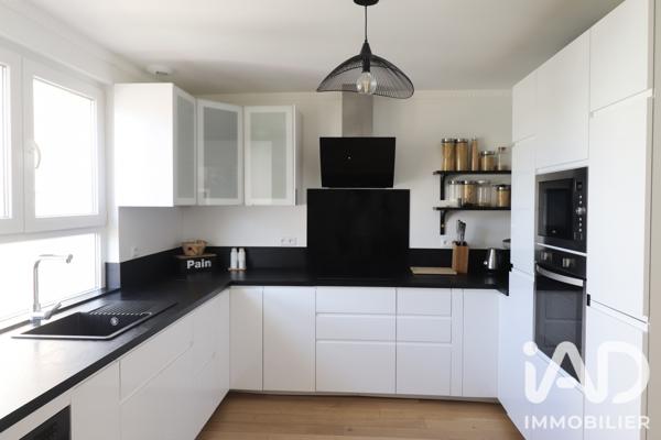 Maison à vendre 6 pièces 136 m² Viry-Châtillon