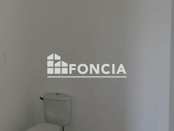 Location Appartement 3 pièces 55.6 m² - 40 RUE DU GYMNASE Saint Andre De Cubzac 33240