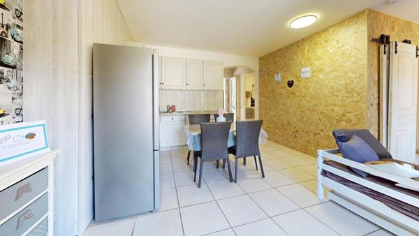 Maison d'habitation et gite à FLAYOSC de 181 m2