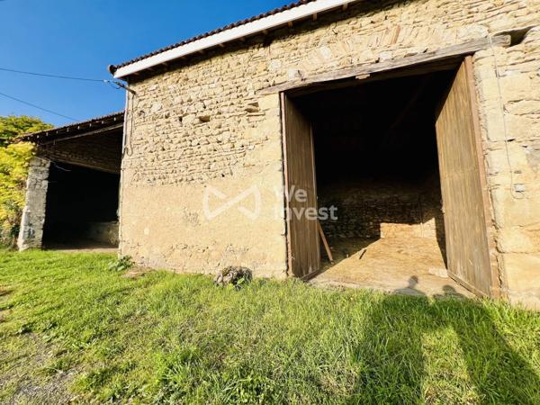 Maison de type 5 avec 4 chambres, 113 m² habitables, dépendances, terrain de 1563 m².