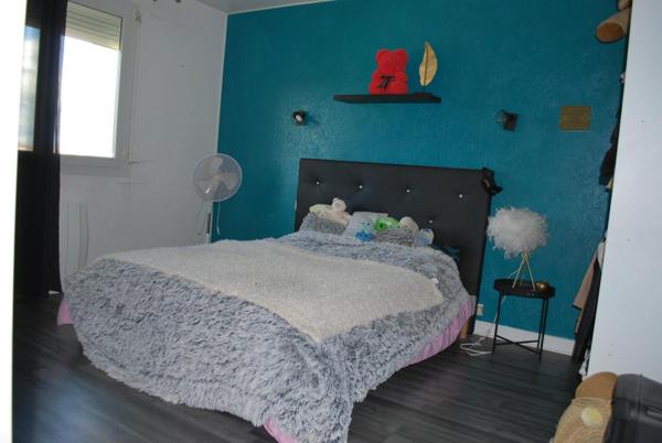 Maison de 210 m² environ sur 900 m² de jardin