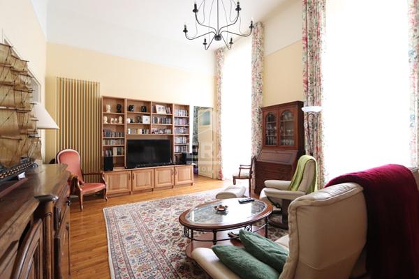 Appartement 3 pièces A VENDRE INTRA-MUROS