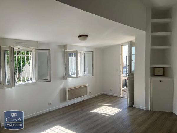 Appartement à louer 1 pièce 24.65m² Houilles (78800)