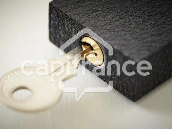 A VENDRE FOND DE COMMERCE EN GALERIE MARCHANDE ANGLET