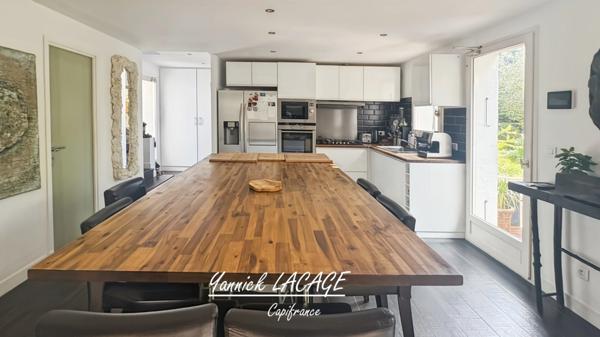 Propriété de charme avec piscine et dépendance – 156 m² – Terrain paysager 1 200 m² – Saint-Zacharie