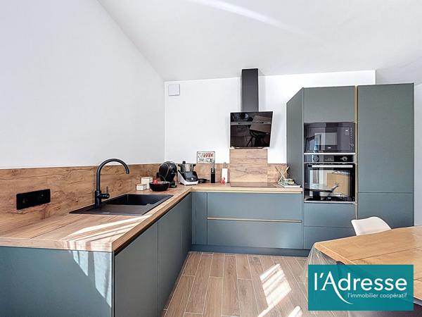 Appartement 2 pièces entièrement rénové avec goût au coeur de Mezzavia