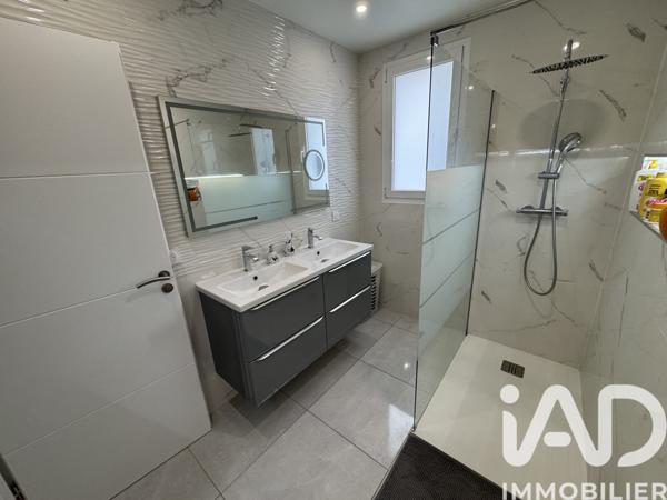 Maison à vendre 5 pièces 138,46 m² Fleury-les-Aubrais