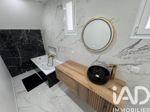 Maison à vendre 5 pièces 138,46 m² Fleury-les-Aubrais