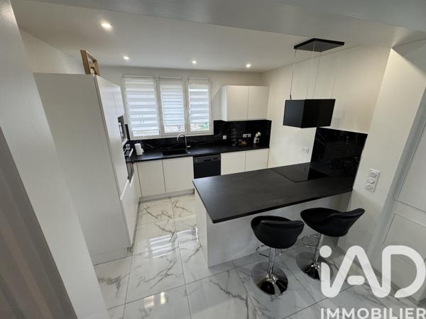 Maison à vendre 5 pièces 138,46 m² Fleury-les-Aubrais