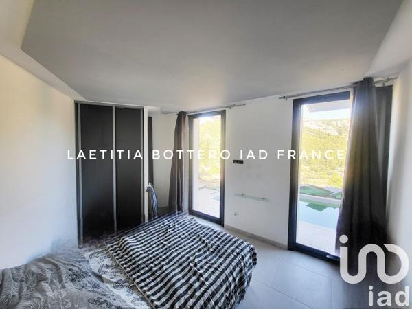 Maison à vendre 5 pièces 122 m² Ollioules