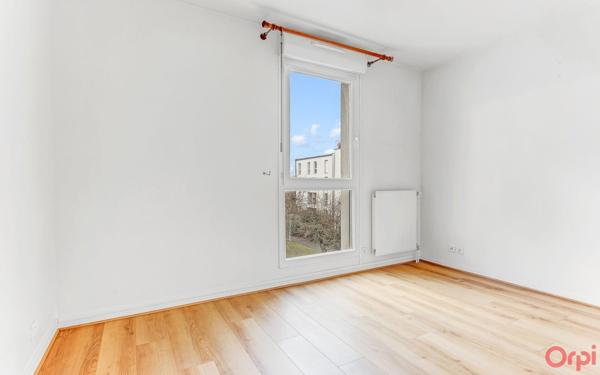 Appartement à vendre    2 pièces •  Sainte-Geneviève-des-Bois