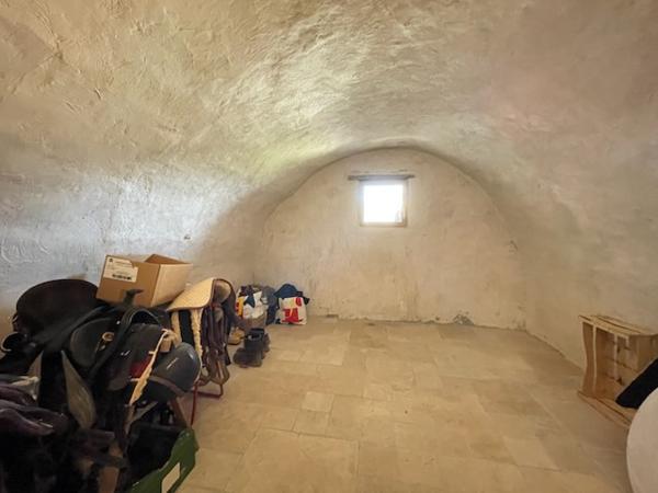 MAISON DE CAMPAGNE DE 265m2 SUR 9000m2 DE TERRAIN