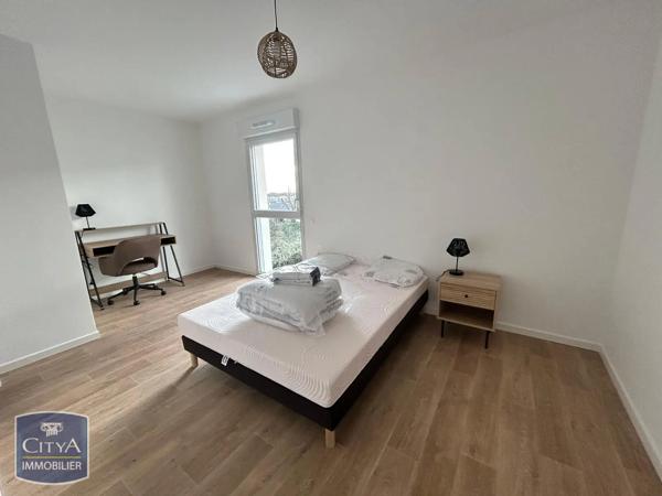 Appartement à louer 3 pièces 60.57m² Trélazé (49800)
